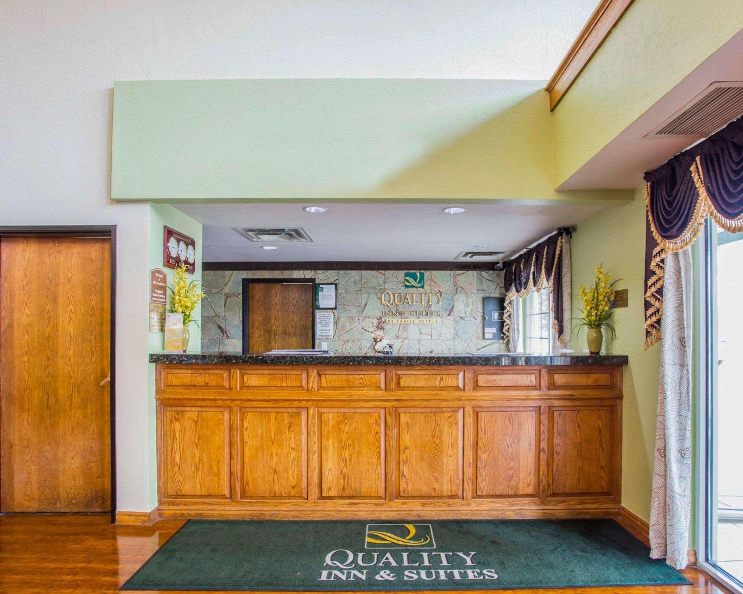 Quality Inn & Suites Airport West Солт-Лейк-Сити Экстерьер фото